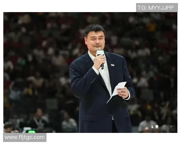姚明在国际赛场上展现卓越才华引领中国篮球新风潮