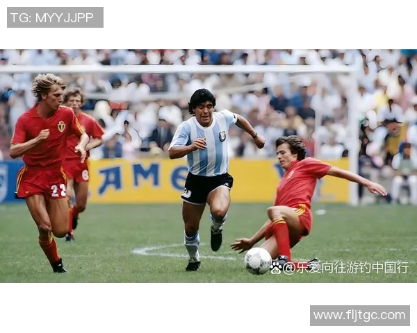 中国足球明星奖揭晓新星崛起助力足球发展展望未来辉煌成就 中国足球明星奖揭晓新星崛起助力足球发展展望未来辉煌成就