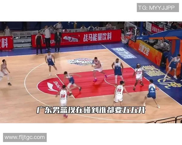 CBA直播精彩对决广东队挑战新疆队全程视频回放与分析