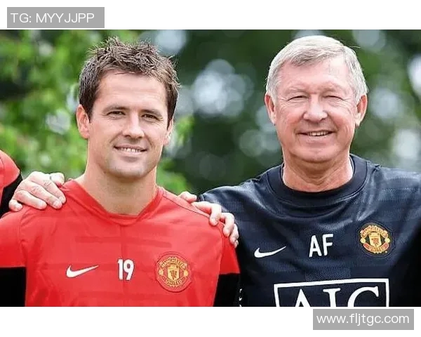 欧文与足球明星的亲密瞬间回顾与精彩合影分享 欧文与足球明星的亲密瞬间回顾与精彩合影分享